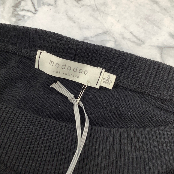 Mododoc Women's Small Black Crew Neck Sweatshirt Pullover Athleisure B11-3 - Picture 5 of 6